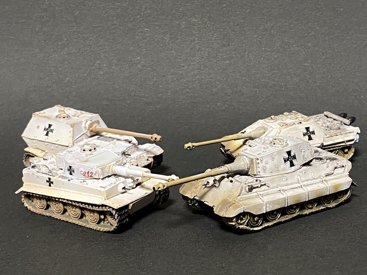 Amazon.co.jp: GuP 1/144 黒森峰学園戦車道参加冬季迷彩セット